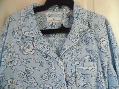 KAREN NEUBURGER PAJAMAS BLUE FLORAL TOP LONG SLEEVES & LONG PANTS MEDIUM - Image 1 of 4