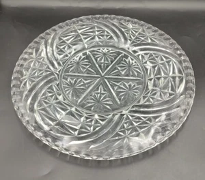 Anchor Hocking Stars & Bars Luncheon Plate - 8 1/4" - Picture 1 of 3