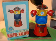 MARTIN THE MARTIAN ROBOT BATTERY OP TOY WITH BOX
