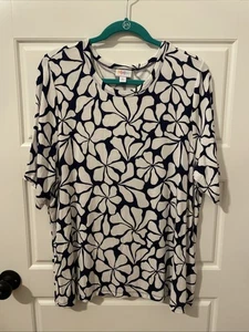 Lularoe Alli Basic T Retail $36 - XL - Picture 1 of 6