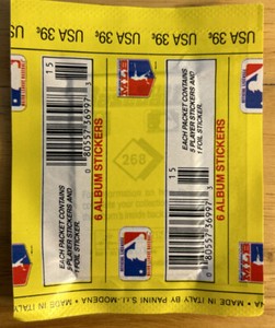 1991 Panini Baseball Stickers Pack Roberto Kelly #268 Yankees Showing On Back