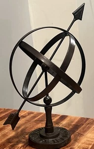 Messing Himmelsarmillarkugel, astrologische Platte, Kompass im Sockel - Bild 1 von 7
