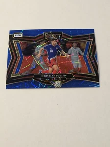 Panini Select FIFA 2024-25 - nivel de campo Christian Pulisic #201 Blue Lazer Prizm - Imagen 1 de 2