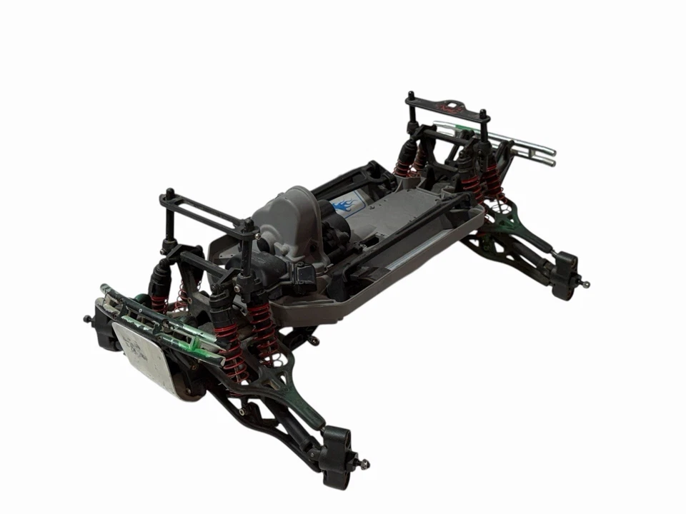 罕见 Traxxas Emaxx 无刷滚轮滑块底盘 Rc 卡车  — 第 1/4 张图片