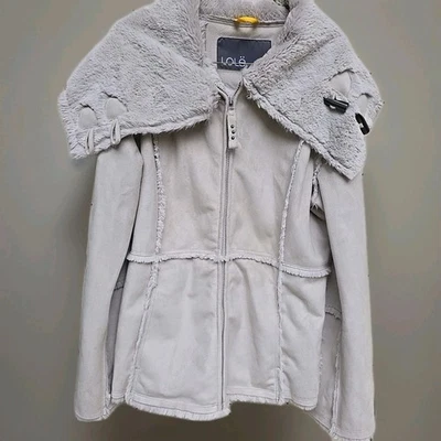 Chaqueta forrada de piel de sherpa de gamuza sintética color crema Lole - para mujer talla M Foto 1 de 4