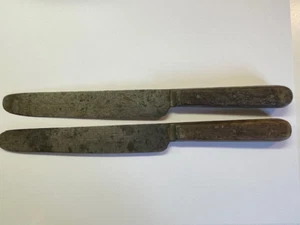 Dos (2) cuchillos antiguos Meriden Cutlery Company con mango de madera - Imagen 1 de 3