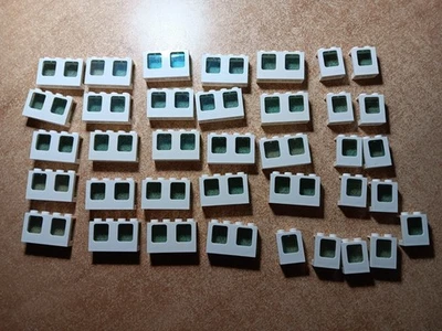 LEGO BULK LOT 37 WHITE WINDOWS TRANS BLUE PANES 1X4X2 1X2X2 AIRPLANE TRAIN - Image 1 of 3