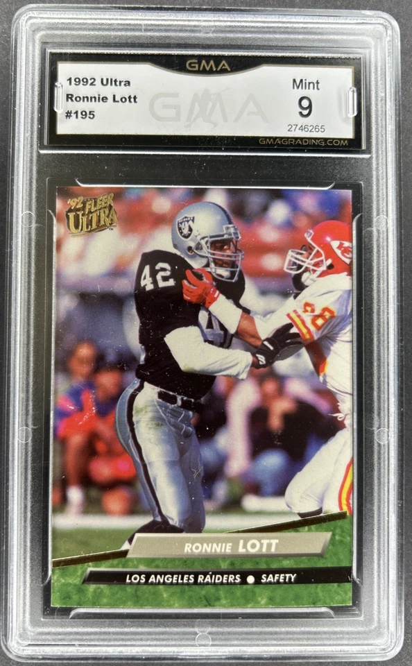 Ronnie Lott - 1992 Fleer Ultra #195 - Los Angeles Raiders - GMA 9 Mint - Image 1 of 2