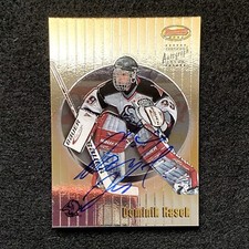 Dominik Hasek 1998-99 Bowman's Best Hockey Authentic Autograph card #A1A
