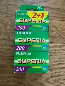 Confezione 3 rullini Fujifilm Superia 200 - Imagen 1 de 2