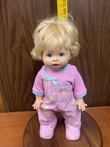 Muñeca Fisher Price Little Mommy Walk & Riggle 2008 interactiva hablando caminar 2C - Imagen 1 de 18