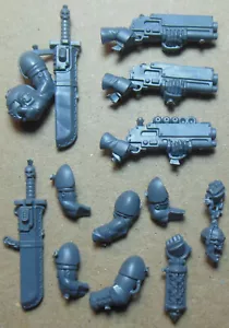 Aggiornamenti Templari Neri - Armi Fucili Spade Potenti Reliquiari (a) Bit - 40K - Foto 1 di 1