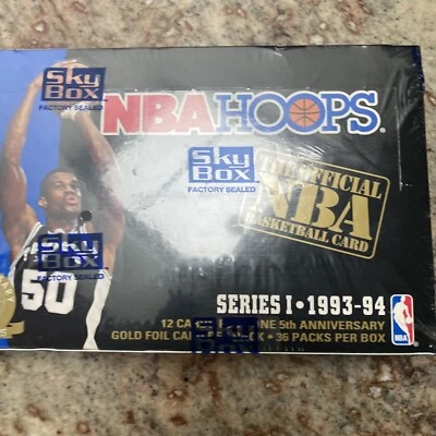 1993-94 SKYBOX NBA HOOPS SERIES 1 BASKETBALL BOX - SEALED *1 - Image 1 of 4