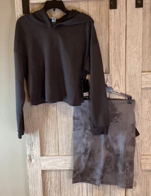 Shorts com capuz aconchegante confortável cinza escuro feminino 90 graus by Reflex XL 0106 - Imagem 1 de 4