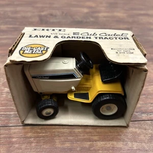Ertl 1:16 Cub Cadet Model # 499-10CA 1982 Limited Edition Tractor 682 New In Box - Picture 1 of 8