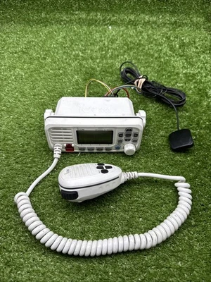 Icom IC-M330 Compact Marine DSC VHF Radio - Works.    24 - Image 1 of 4