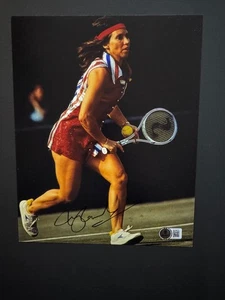 Rosemary Casals selten handsigniert signed Tennis Legende 8x10 Foto Beckett BAS coa - Bild 1 von 1
