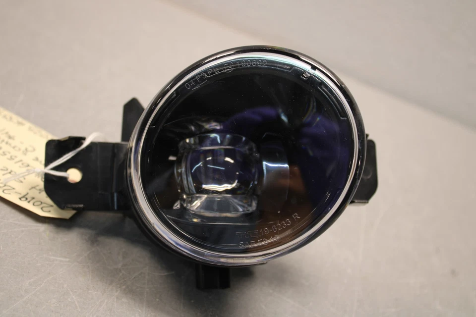 2019 2020 2021 2022 NISSAN ALTIMA RIGHT SIDE FOG LIGHT LED - Image 1 of 4