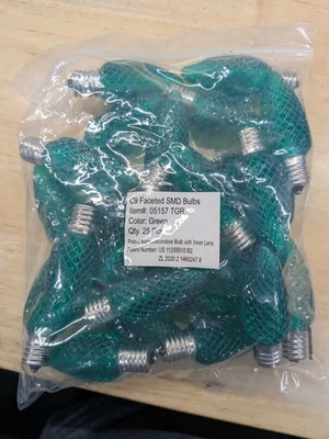 Bombilla LED C9 VERDE Luz Brillante Facetada NAVIDAD E17 Base NUEVA 25 ct bolsa Foto 1 de 2