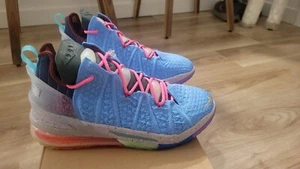 New Nike Men's LeBron XVIII Best of 1-9 Basketball Shoe DM2813 400 Size 9 - Picture 1 of 6