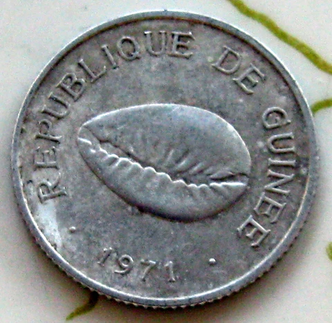 COIN GUINEA 50CAURIS 1971 AU 171 Cover