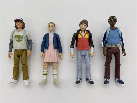Lot of 4, Netflix 2017 Funko Stranger Things 4” Figures Will Eleven Dustin Lucas Cover
