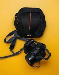 Konica Minolta DiMAGE Z3 4.0 Mega Pixels Digital Camera With Case & Strap - Picture 1 of 24