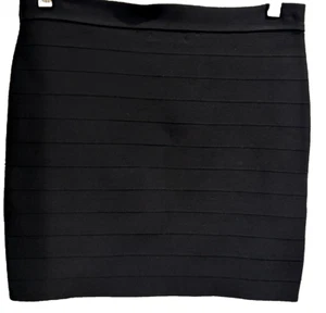 Guess Womens Black Ribbed SZ Large Mini Pencil Skirt SZ Hugs Body From Waist Hem - Picture 1 of 8