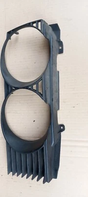 5113-8147910/23557610 Rejilla De Faros Para BMW E 32 - Imagen 1 de 4