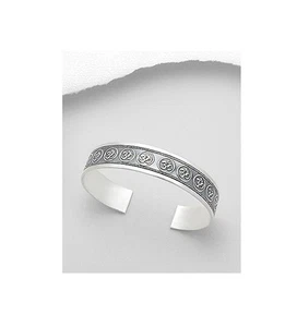 Om Ohm Aum Hindu .925 Sterling Silver Women's Cuff Bracelet Wristband - Picture 1 of 1