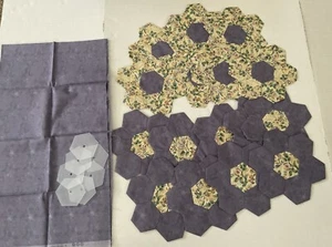 Hexagon Premade Flower Quilt Pieces With Moda Fabric And Hexagon EPP Templates - Picture 1 of 11
