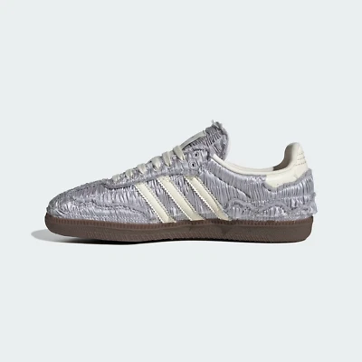 Caroline Hu x Adidas Originals Silk Samba 'Satin Pack Silver Metallic' JP9283 Foto 1 de 4