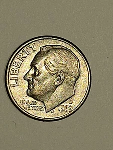 1989 D Mint Mark Roosevelt Dime 10c Off Center Uncentered Off-center - Picture 1 of 2