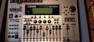 BOSS BR-1600 DRS 16 Track Digital Recording Studio Untested By Us - Picture 1 of 10