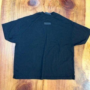 Camiseta Essentials Fear of God Para Hombre Pequeña Algodón Cuadrada Cuello Redondo Logo Camiseta A20 - Imagen 1 de 4