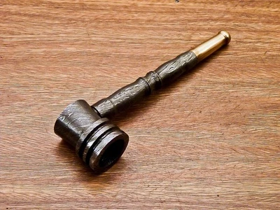 Pipa de fumar hecha a mano de acero Damasco pipa de fumar, punta de latón mejor regalo para hombres Foto 1 de 4