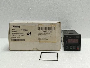 Fuji Electric PXZ-4 Temperature Controller PXZ4-TAY2-5V TeamTec 010084 - Picture 1 of 10