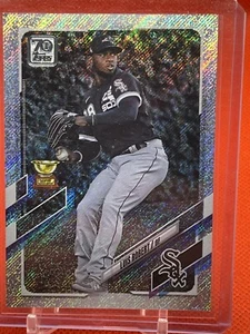 2021 Topps Set Insert Foilboard Parallel Luis Robert Rookie Rookie Cup /790 - Picture 1 of 2