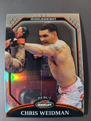 Chris Weidman #11 Debut 2011 Topps UFC Finest Refractor #557/888 - Image 1 of 2