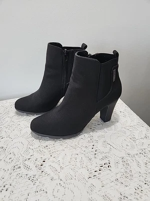 Anne Klein Ankle Boots Size 9 Black Zipper Opening  - Image 1 of 4