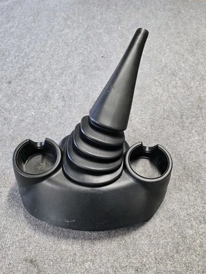 98 04 FORD RANGER 5 SPEED TRANSMISSION SHIFTBOOT WITH FLOOR CUPHOLDER  - Image 1 of 4