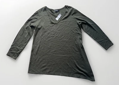 NWT NY & Co V-Neck Ribbed Pull-over Sweater Long Sleeved Side Zipper Size XXL - Image 1 of 4