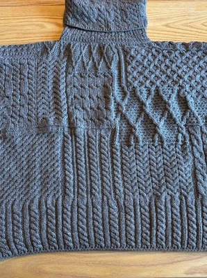 Poncho para mujer Carraig Donn talla única marrón 100 % lana merino cuello alto Foto 1 de 4