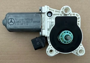 MERCEDES C CLASS W203 FRONT RIGHT PASSENGER SIDE WINDOW MOTOR A2118201742 - Picture 1 of 2