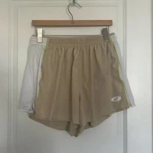 Nike Womens shorts *lined size 1X - Picture 1 of 3