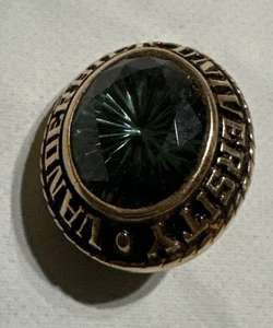 Rare Vintage Vanderbilt University Label Pin  Dark Green Stone - Picture 1 of 10