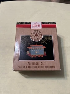 Hallmark Clays Passenger Car - Picture 1 of 2