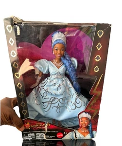 Disney Descendientes El Ascenso de la Reina Roja Cenicienta 11" Muñeca Vestido Real Nuevo - Imagen 1 de 11