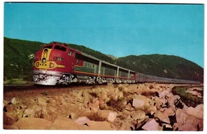Vintage Fred Harvey Santa FE Streamliner Train 3.5x5.5 Postcard Unposted C-5322 - Picture 1 of 2