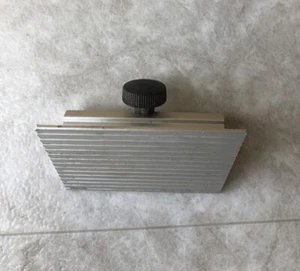 Accesorio de reposaherramientas Tormek SVD-110 - Imagen 1 de 4
